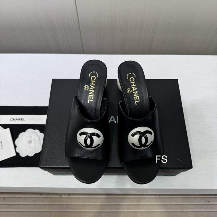 Picture of Chanel Shoes _SKUChanelsz35-40FS06012877